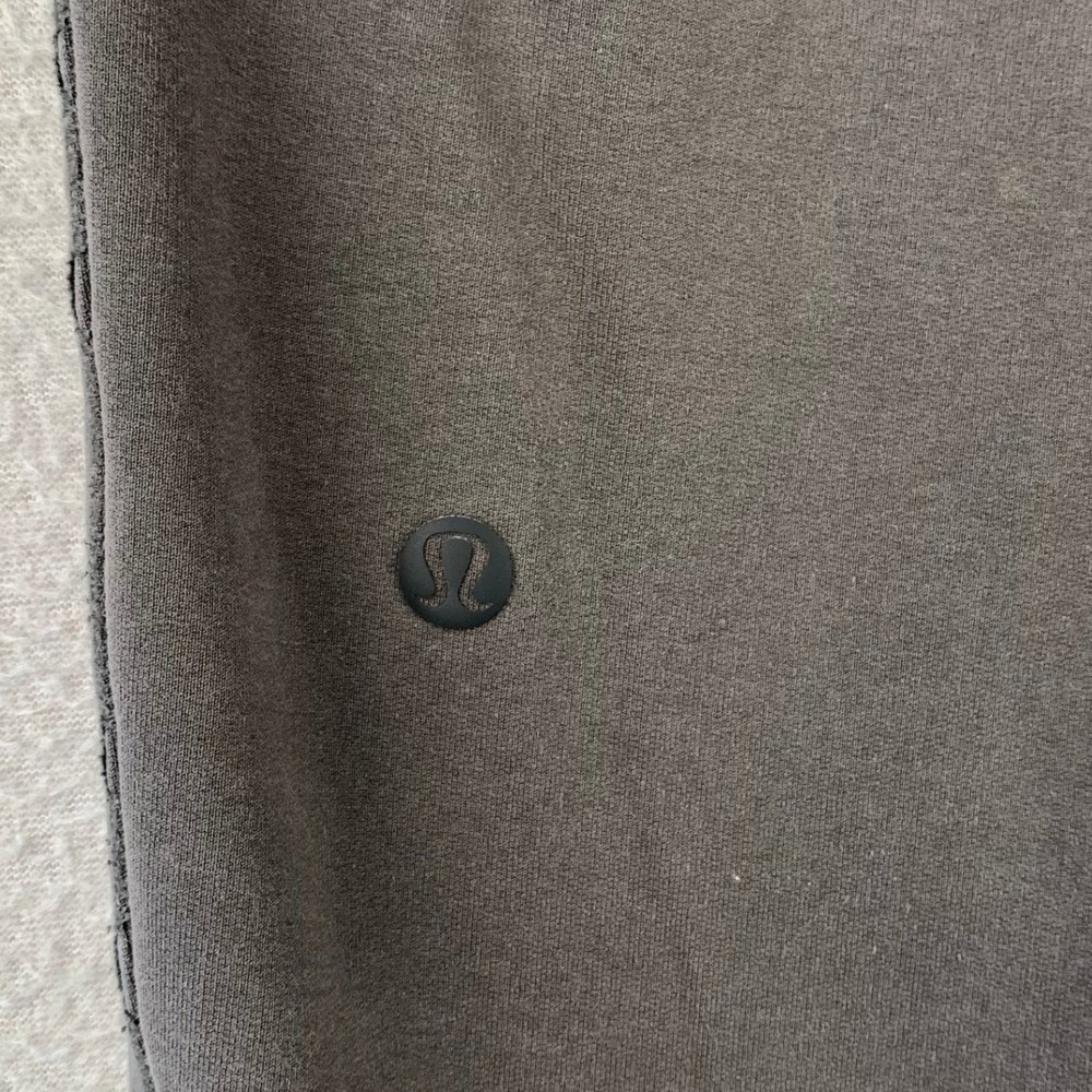 Lululemon On The Fly Jogger Women 8 Gray Luxtreme 7/8 Length Sweatpants Cozy - Picture 5 of 11